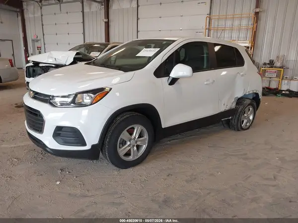 KL7CJNSM6NB549508 2022 CHEVROLET TRAX - Image 2