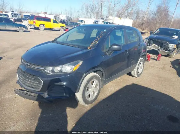 KL7CJNSM7NB505839 2022 CHEVROLET TRAX - Image 2
