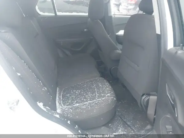 KL7CJNSM7NB514931 2022 CHEVROLET TRAX - Image 8