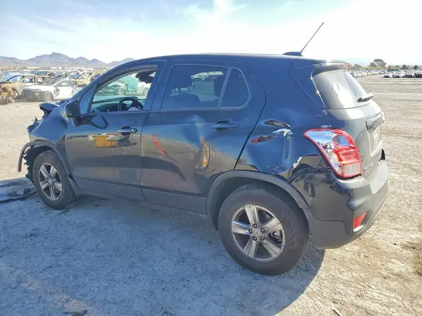 KL7CJNSM7NB544639 2022 CHEVROLET TRAX - Image 2
