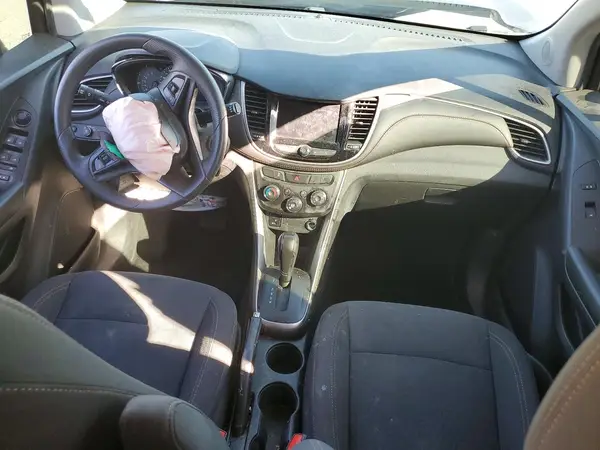 KL7CJNSM7NB544639 2022 CHEVROLET TRAX - Image 8