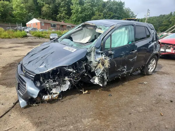 KL7CJNSM8MC374502 2021 CHEVROLET TRAX - Image 1