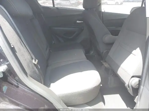 KL7CJNSM8NB505459 2022 CHEVROLET TRAX - Image 8
