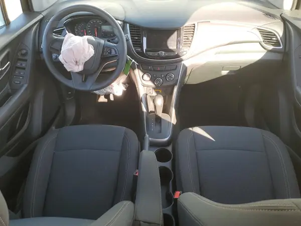 KL7CJNSM8NB506546 2022 CHEVROLET TRAX - Image 8
