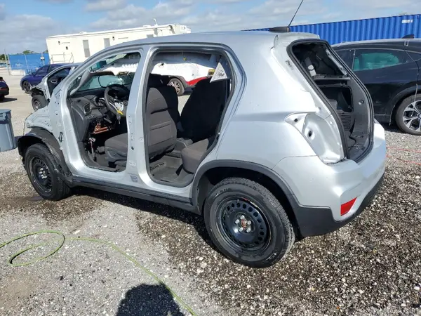 KL7CJNSM8NB551339 2022 CHEVROLET TRAX - Image 2
