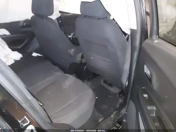 KL7CJNSM8NB551633 2022 CHEVROLET TRAX - Image 8