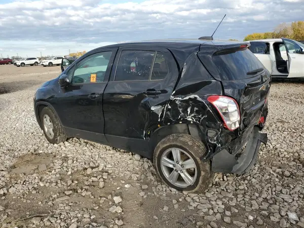 KL7CJNSM9NB520200 2022 CHEVROLET TRAX - Image 2