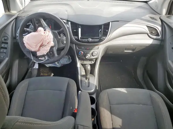 KL7CJNSM9NB538552 2022 CHEVROLET TRAX - Image 8