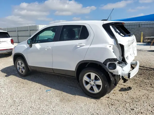 KL7CJNSM9NB541760 2022 CHEVROLET TRAX - Image 2
