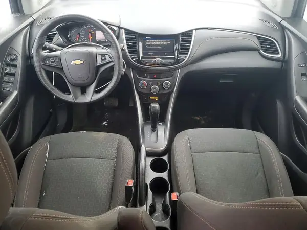 KL7CJNSM9NB549986 2022 CHEVROLET TRAX - Image 8