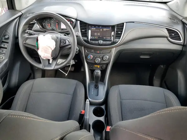 KL7CJNSMXMB372833 2021 CHEVROLET TRAX - Image 8