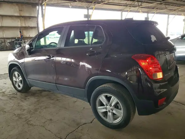 KL7CJNSMXNB512316 2022 CHEVROLET TRAX - Image 2
