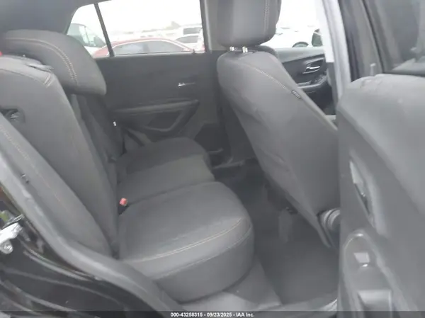 KL7CJNSMXNB516396 2022 CHEVROLET TRAX - Image 8