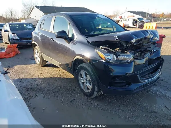 KL7CJNSMXNB517337 2022 CHEVROLET TRAX - Image 1