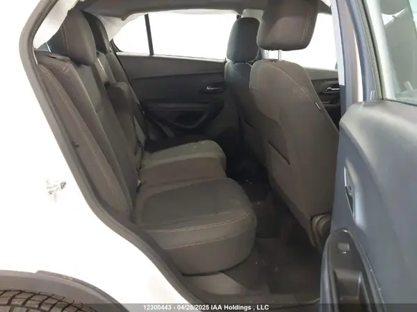 KL7CJNSMXNB528788 2022 CHEVROLET TRAX - Image 8