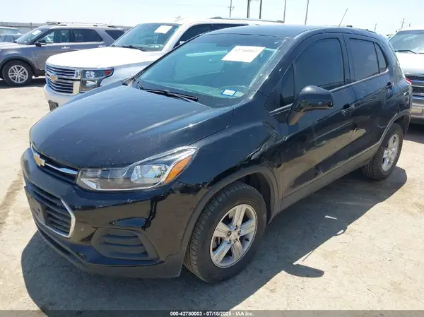 KL7CJNSMXNB553495 2022 CHEVROLET TRAX - Image 2