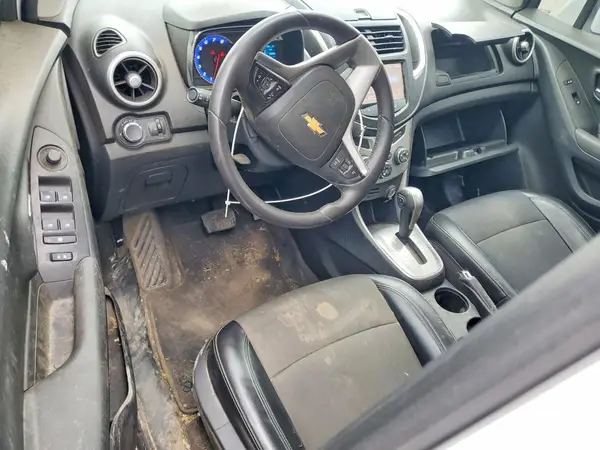 KL7CJPSB0GB587989 2016 CHEVROLET TRAX - Image 8