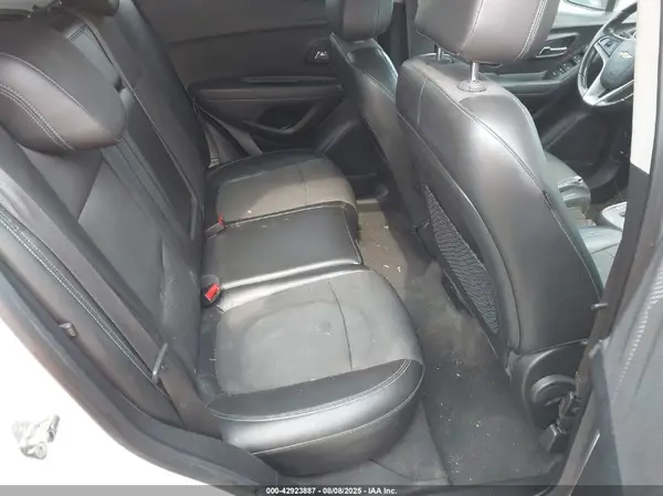 KL7CJPSB0GB612003 2016 CHEVROLET TRAX - Image 8