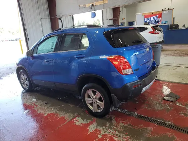 KL7CJPSB0GB617508 2016 CHEVROLET TRAX - Image 2