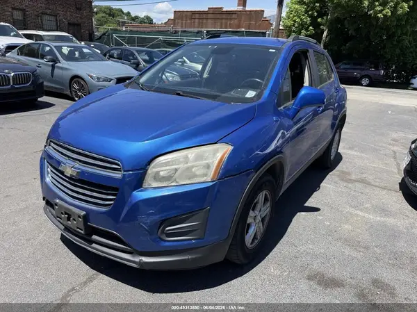 KL7CJPSB0GB618450 2016 CHEVROLET TRAX - Image 2