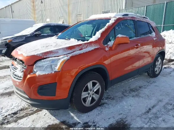 KL7CJPSB0GB669480 2016 CHEVROLET TRAX - Image 2