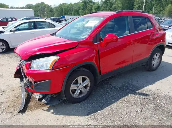 KL7CJPSB0GB719410 2016 CHEVROLET TRAX - Image 2