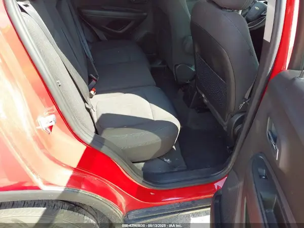 KL7CJPSB0GB719410 2016 CHEVROLET TRAX - Image 8