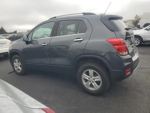 KL7CJPSB0HB164606 2017 CHEVROLET TRAX - Image 2