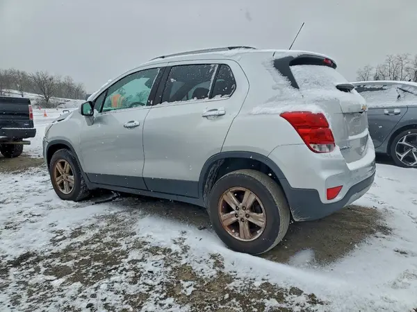 KL7CJPSB0HB224514 2017 CHEVROLET TRAX - Image 2