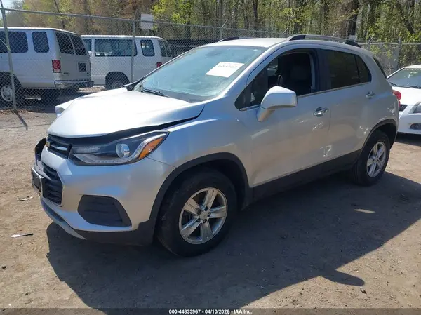 KL7CJPSB0HB237988 2017 CHEVROLET TRAX - Image 2