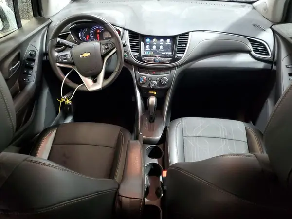 KL7CJPSB0JB598210 2018 CHEVROLET TRAX - Image 8