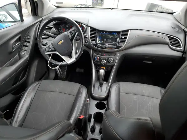 KL7CJPSB0JB668756 2018 CHEVROLET TRAX - Image 8