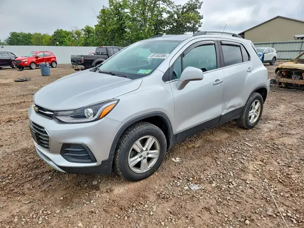 KL7CJPSB0JB680633 2018 CHEVROLET TRAX - Image 1