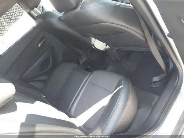 KL7CJPSB0JB707815 2018 CHEVROLET TRAX - Image 8