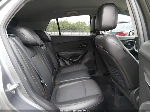 KL7CJPSB0KB720288 2019 CHEVROLET TRAX - Image 8