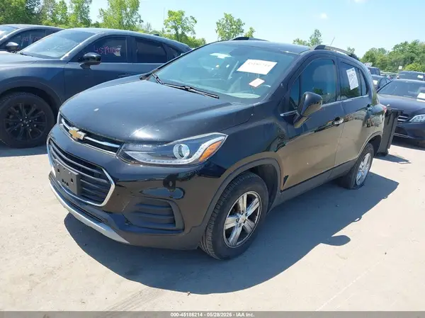 KL7CJPSB0KB790860 2019 CHEVROLET TRAX - Image 2