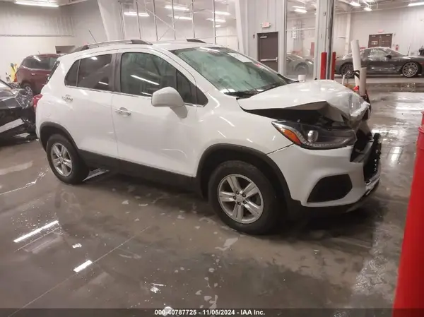 KL7CJPSB0KB806975 2019 CHEVROLET TRAX - Image 1