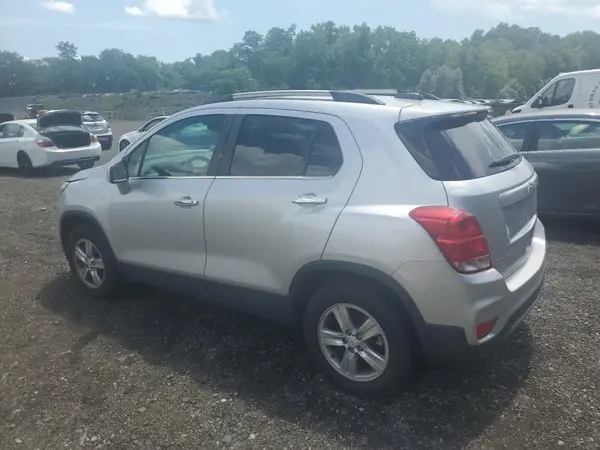 KL7CJPSB0KB827504 2019 CHEVROLET TRAX - Image 2
