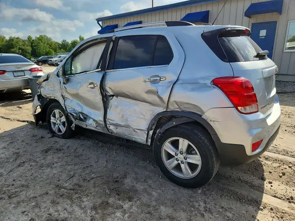KL7CJPSB0KB868599 2019 CHEVROLET TRAX - Image 2