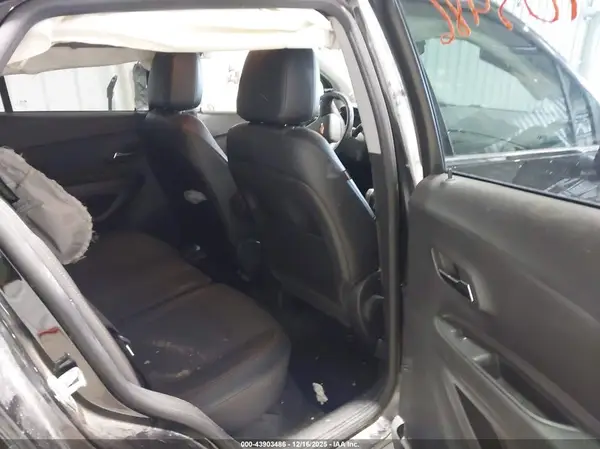 KL7CJPSB0KB870935 2019 CHEVROLET TRAX - Image 8