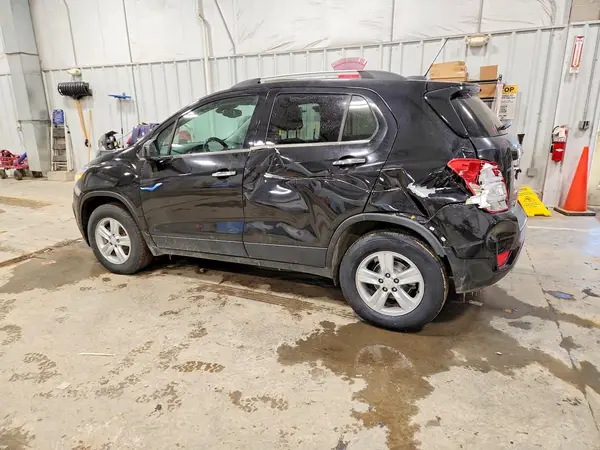 KL7CJPSB0KB899562 2019 CHEVROLET TRAX - Image 2