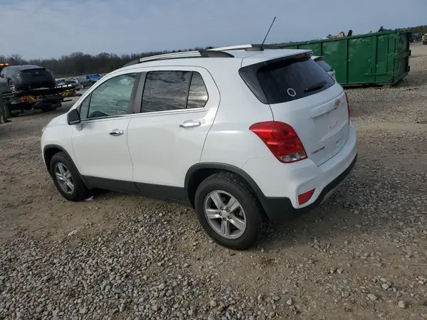 KL7CJPSB0KB903030 2019 CHEVROLET TRAX - Image 2