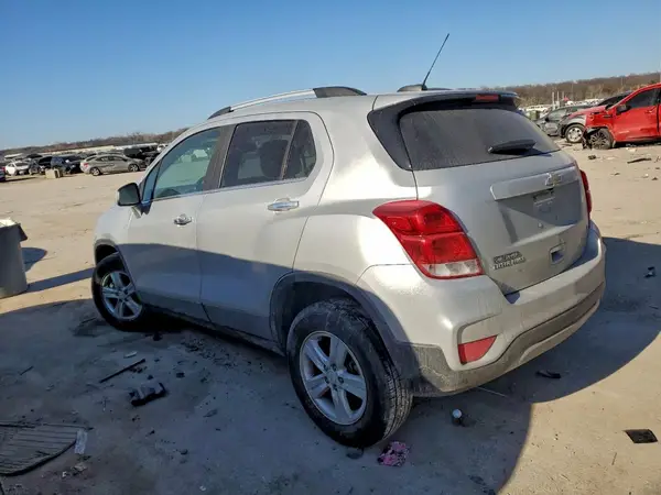KL7CJPSB0KB915923 2019 CHEVROLET TRAX - Image 2