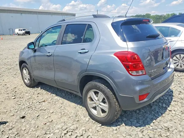 KL7CJPSB0KB922564 2019 CHEVROLET TRAX - Image 2