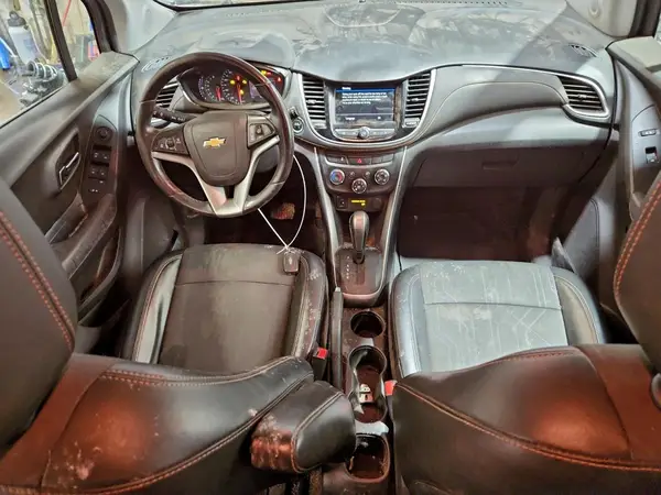 KL7CJPSB0KB942961 2019 CHEVROLET TRAX - Image 8