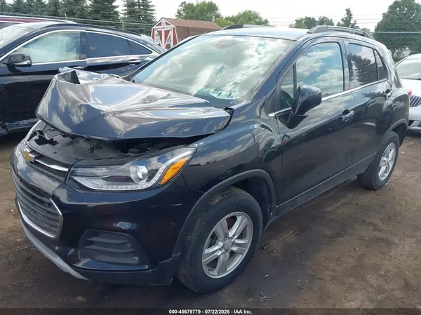 KL7CJPSB0KB945990 2019 CHEVROLET TRAX - Image 2