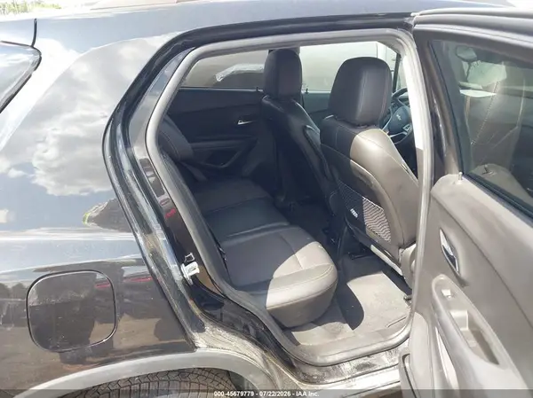 KL7CJPSB0KB945990 2019 CHEVROLET TRAX - Image 8