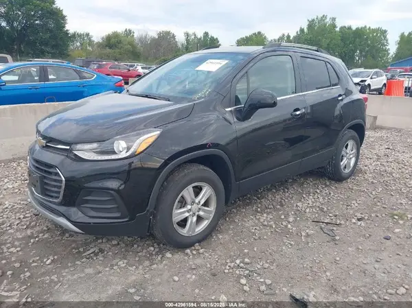 KL7CJPSB0LB043048 2020 CHEVROLET TRAX - Image 2