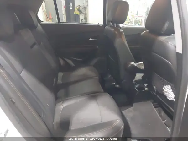 KL7CJPSB0LB045334 2020 CHEVROLET TRAX - Image 8