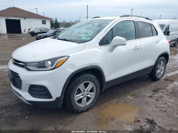KL7CJPSB0LB046645 2020 CHEVROLET TRAX - Image 2